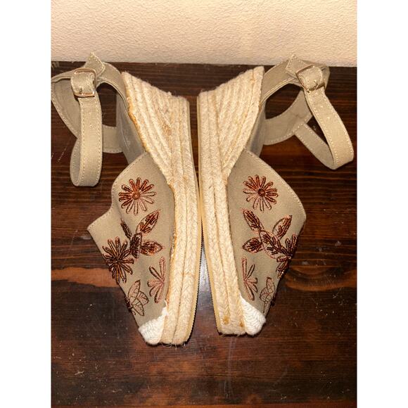 Coldwater Creek Coastal Cowgirl Hippie Beaded & Embroidered Espadrilles Wedges - Picture 5 of 7
